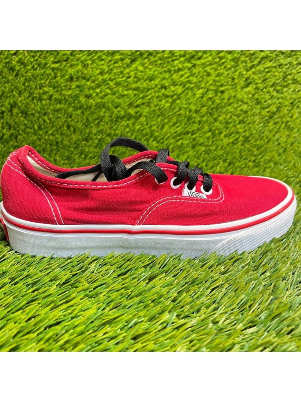 Vans Authentic Low Womens Size 6 Chili Red White Athletic Skate Shoes Sneakers